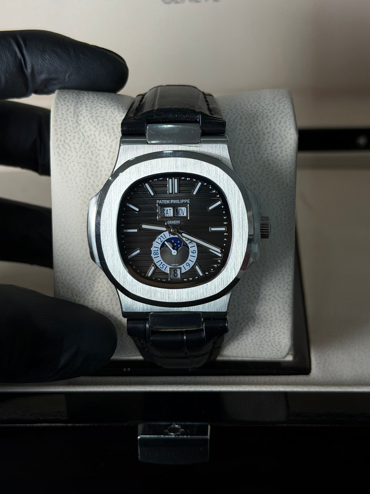 Nautilus Moonphase Negro Correa Cuero