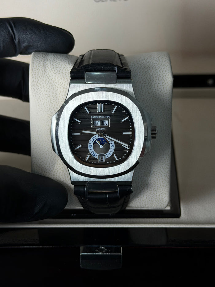 Nautilus Moonphase Negro Correa Cuero