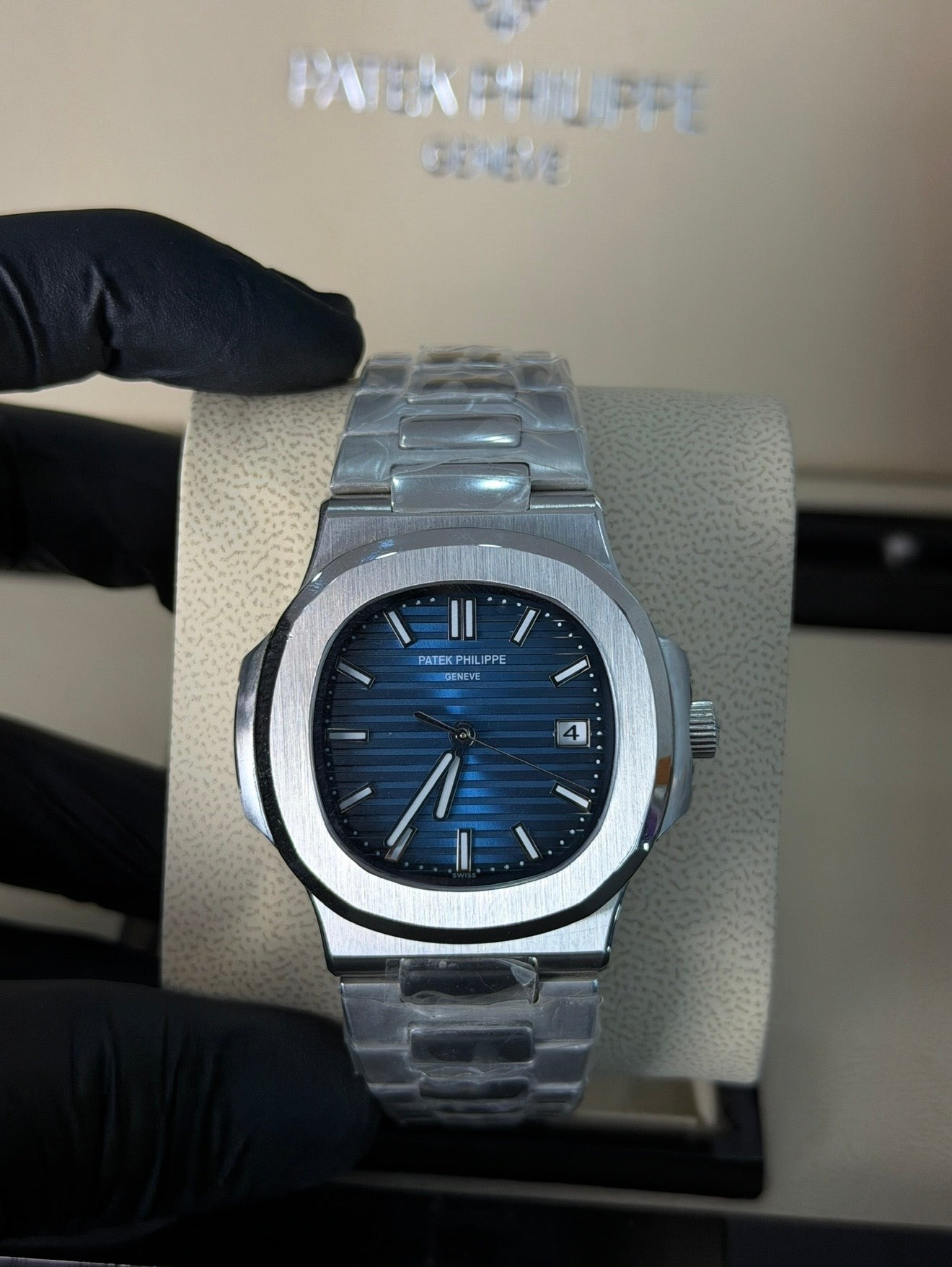 Blue Dial Date