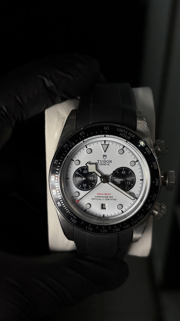 Tudor black Bay Chrono