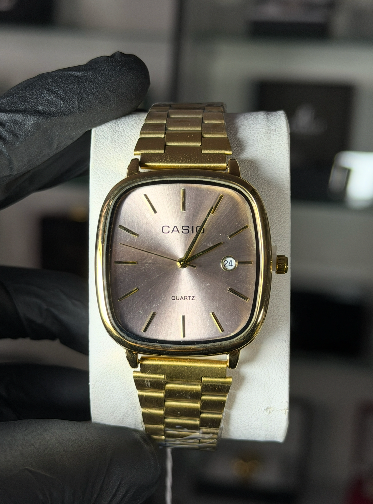 CASIO DORADO