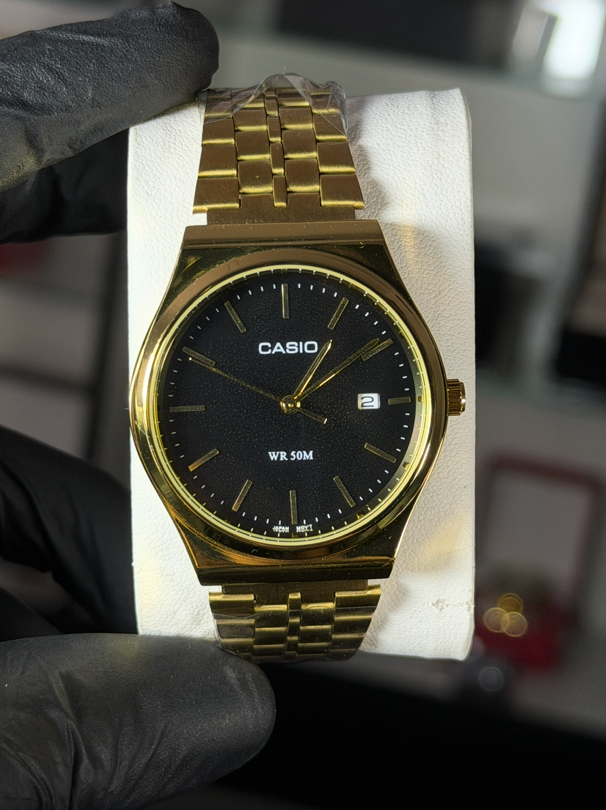 CASIO DORADO