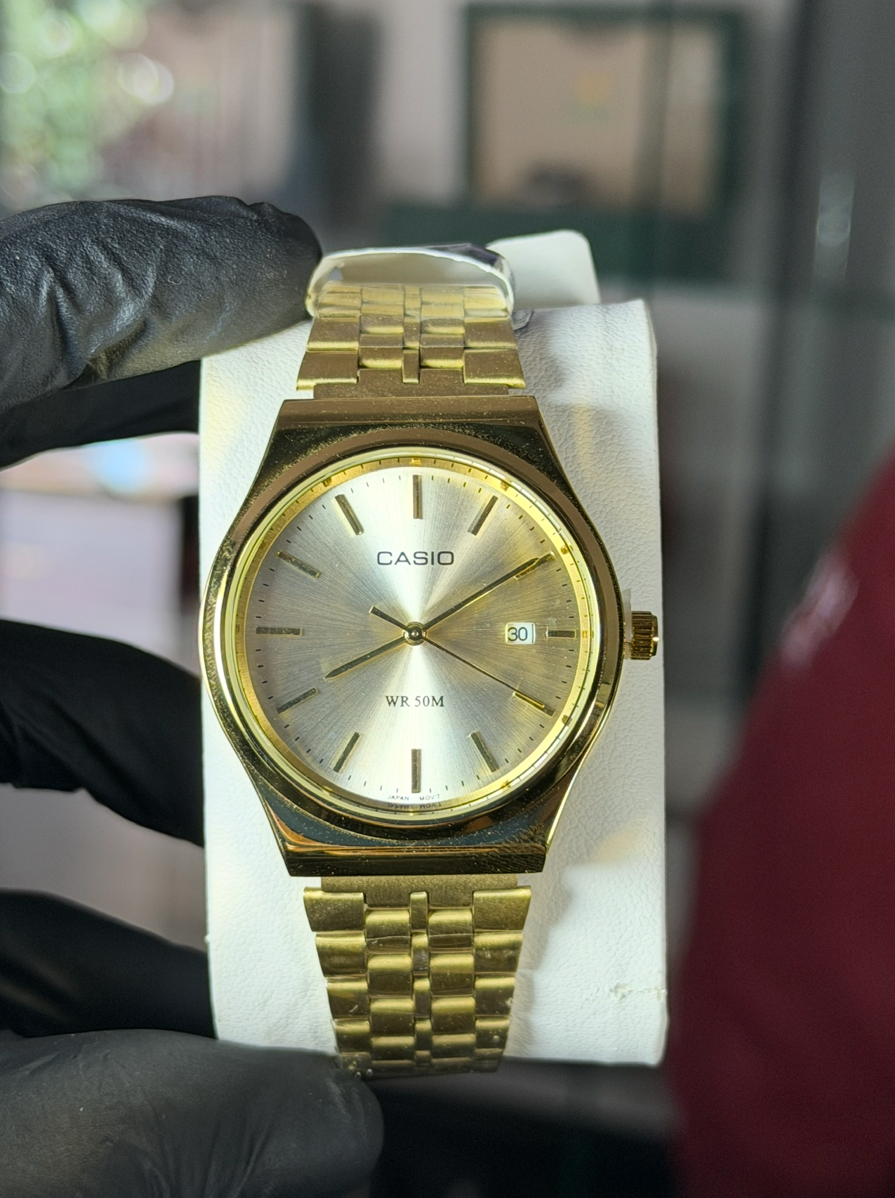 CASIO DORADO