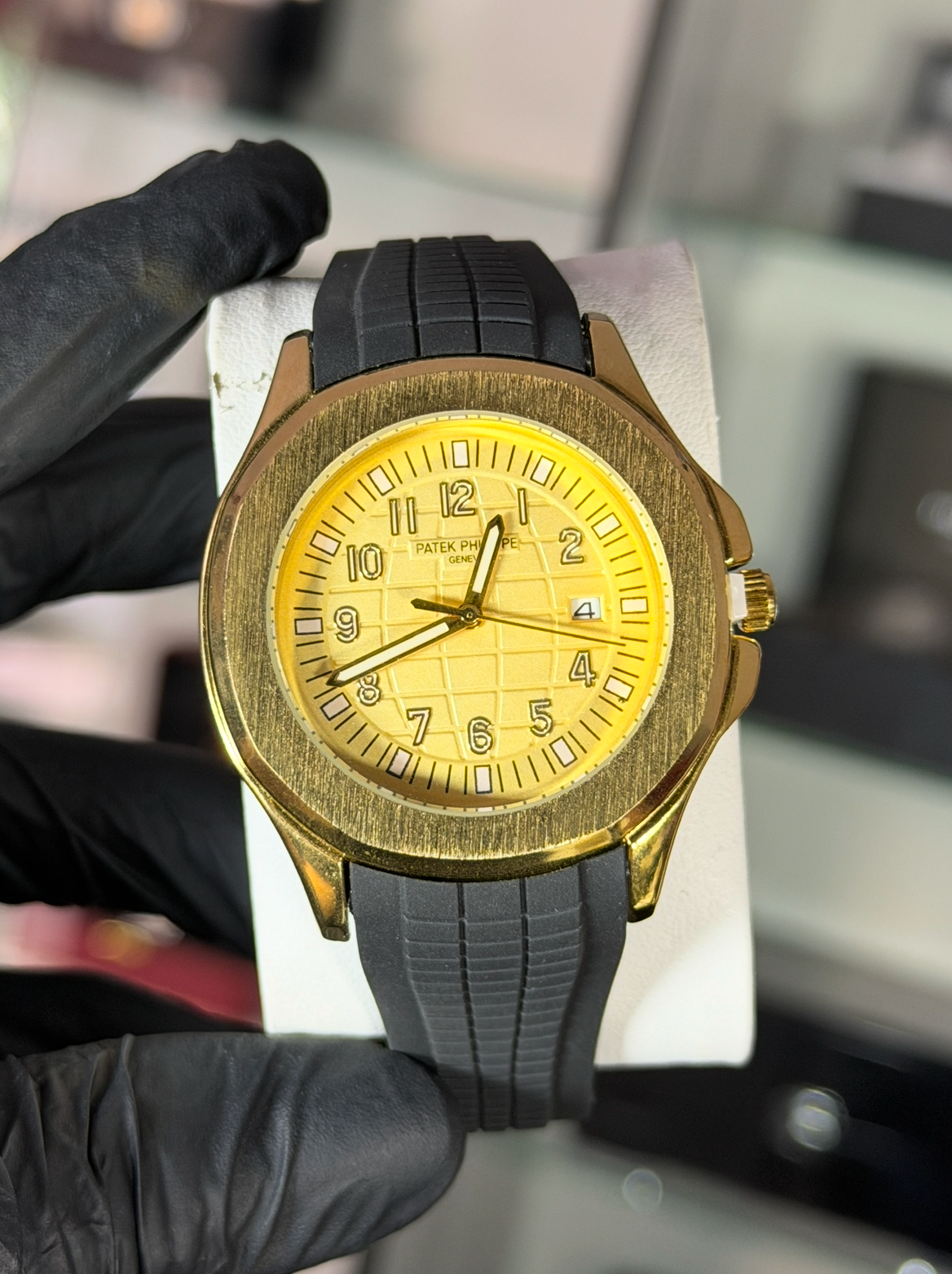PATEK PHILIPPE DORADO