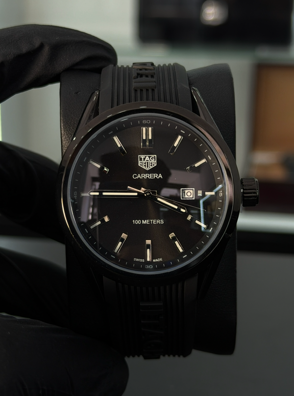 CARRERA TAG NEGRO
